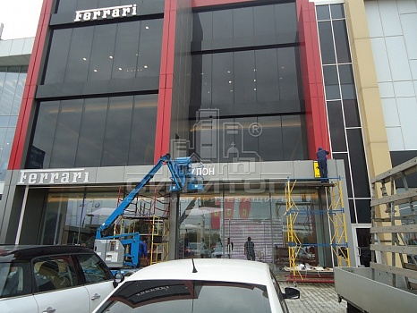 Дилерский автосалон "Ferrari" г.Москва - 